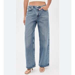 We The Free | Tinsley Baggy Mid Rise Straight Leg Denim Jeans Light Wash Size 28